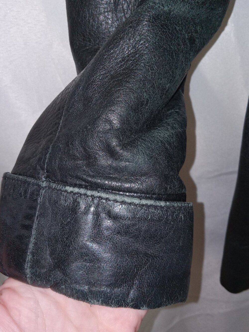 Wilsons Leather Womens L Black Leather Belted Jacket Thinsulate Liner Vintage - Picture 4 of 16